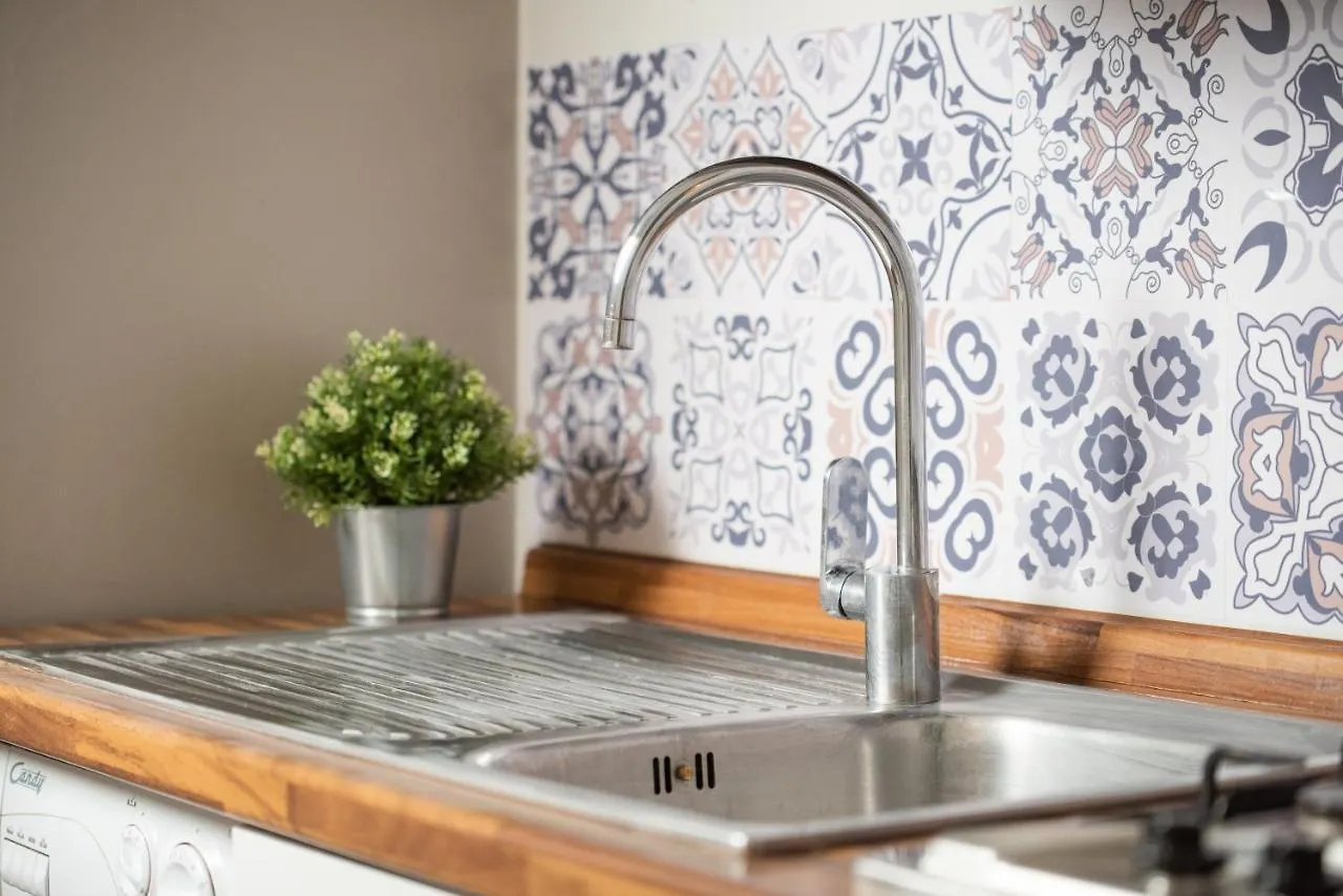 Apartment {Corso Sempione - Citylife} - Wi-Fi / Netflix /Mm5 Milan