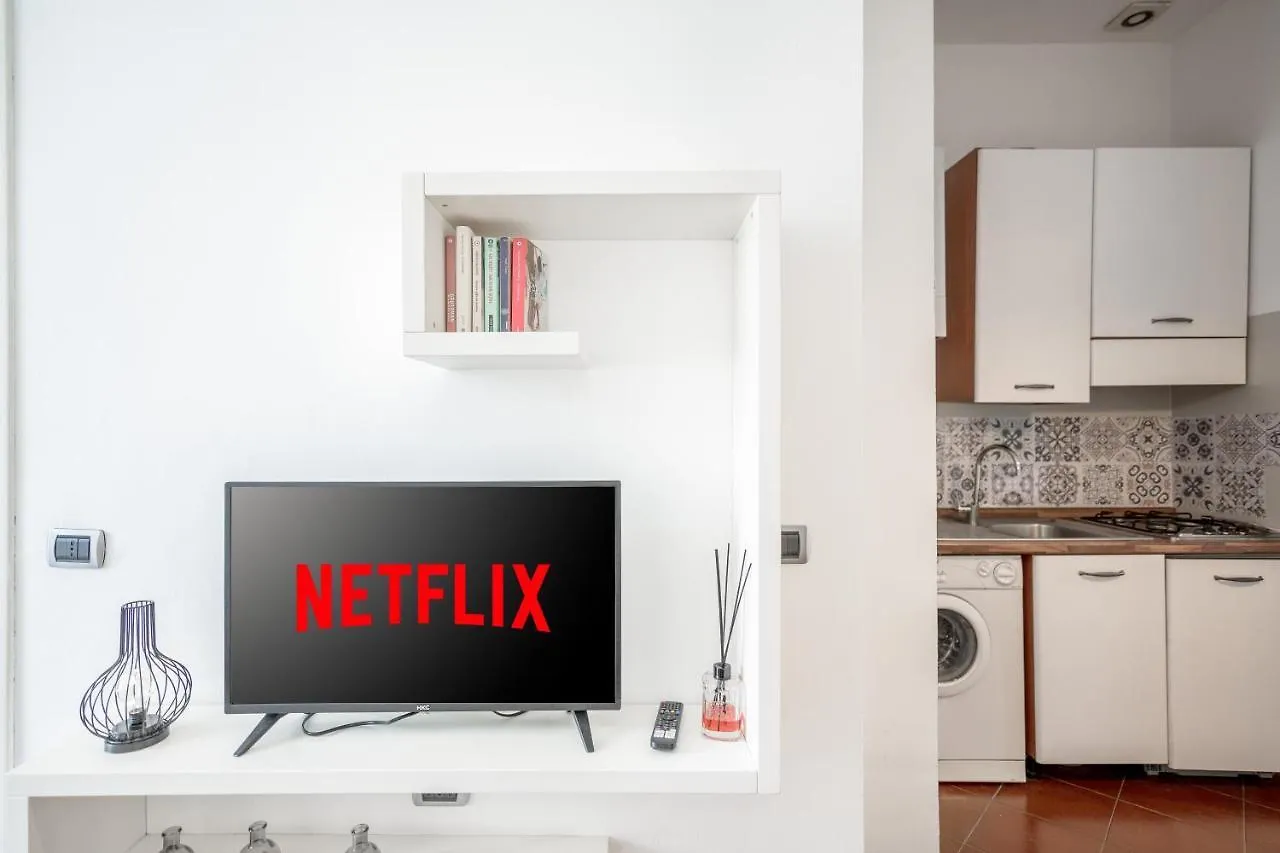 {Corso Sempione - Citylife} - Wi-Fi / Netflix /Mm5 Milan 0*,  Italy